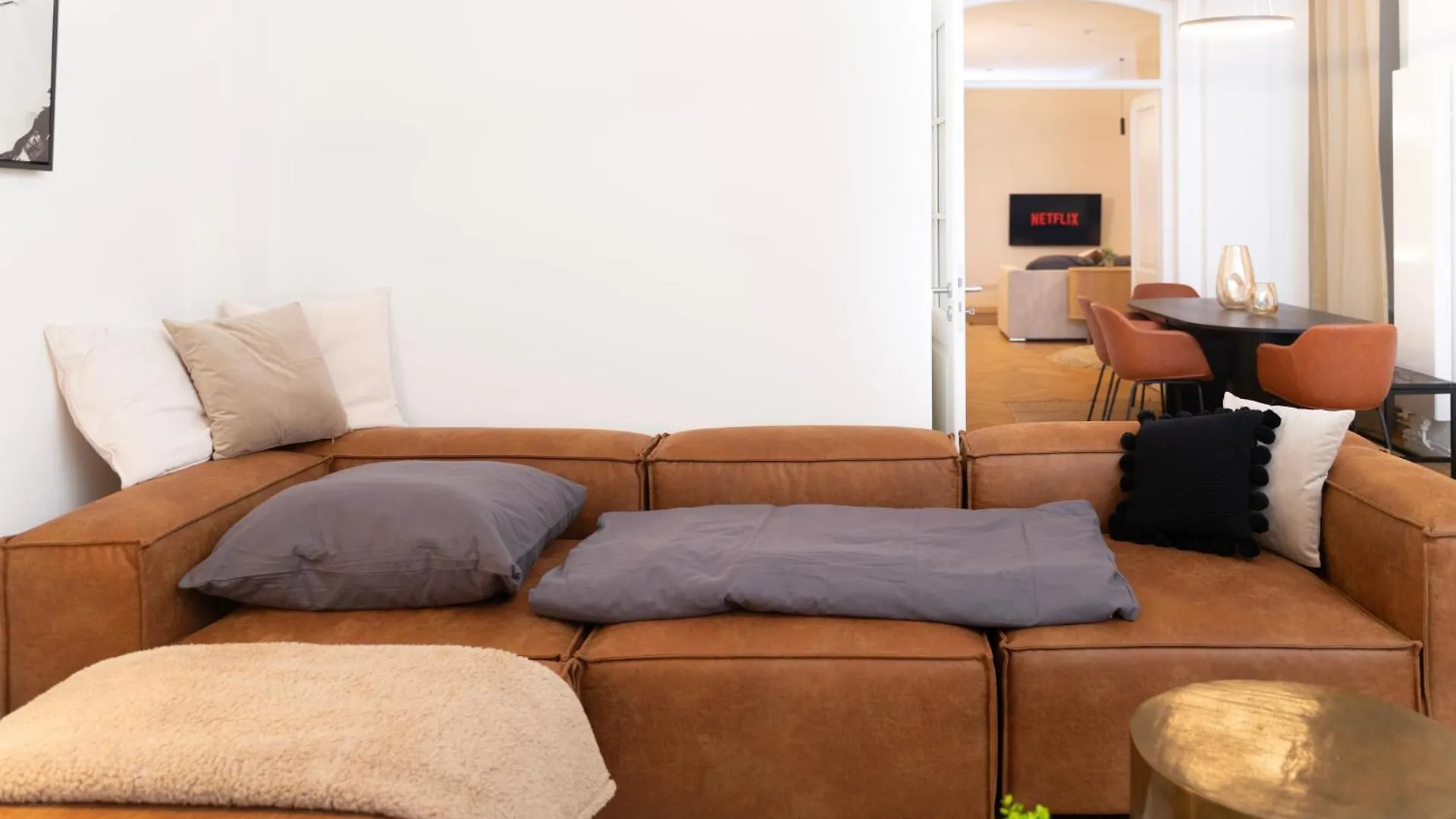 Apartment Near Ku'Damm ベルリン ドイツ